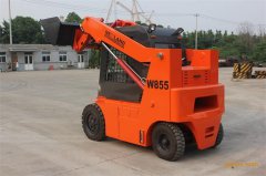 W855紧凑型叉装车， 江苏徐州多功能滑移装载