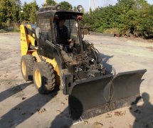 徐州机具0213系列V型推雪铲